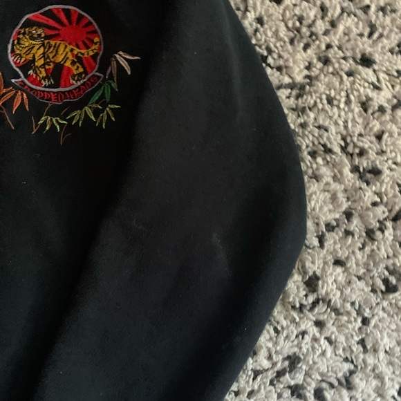 Cropped Heads tiger crewneck - Picture 7 of 8